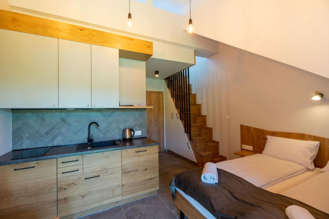 Aparthotel Pod Stokiem Z Sauna I Jacuzzi - Szczyrkapartamenty Bagian luar foto